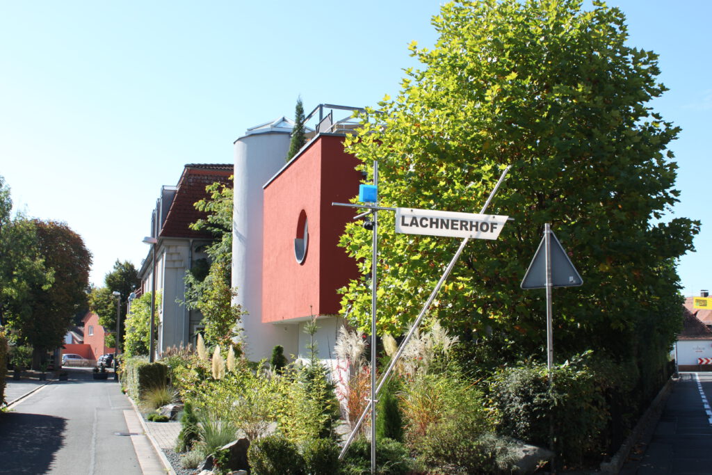 Ruhige Lage des Hotel Lachnerhof in Erlangen-Tennenlohe